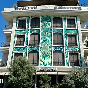 39 Kalamis Marina & Restaurant Istanboel